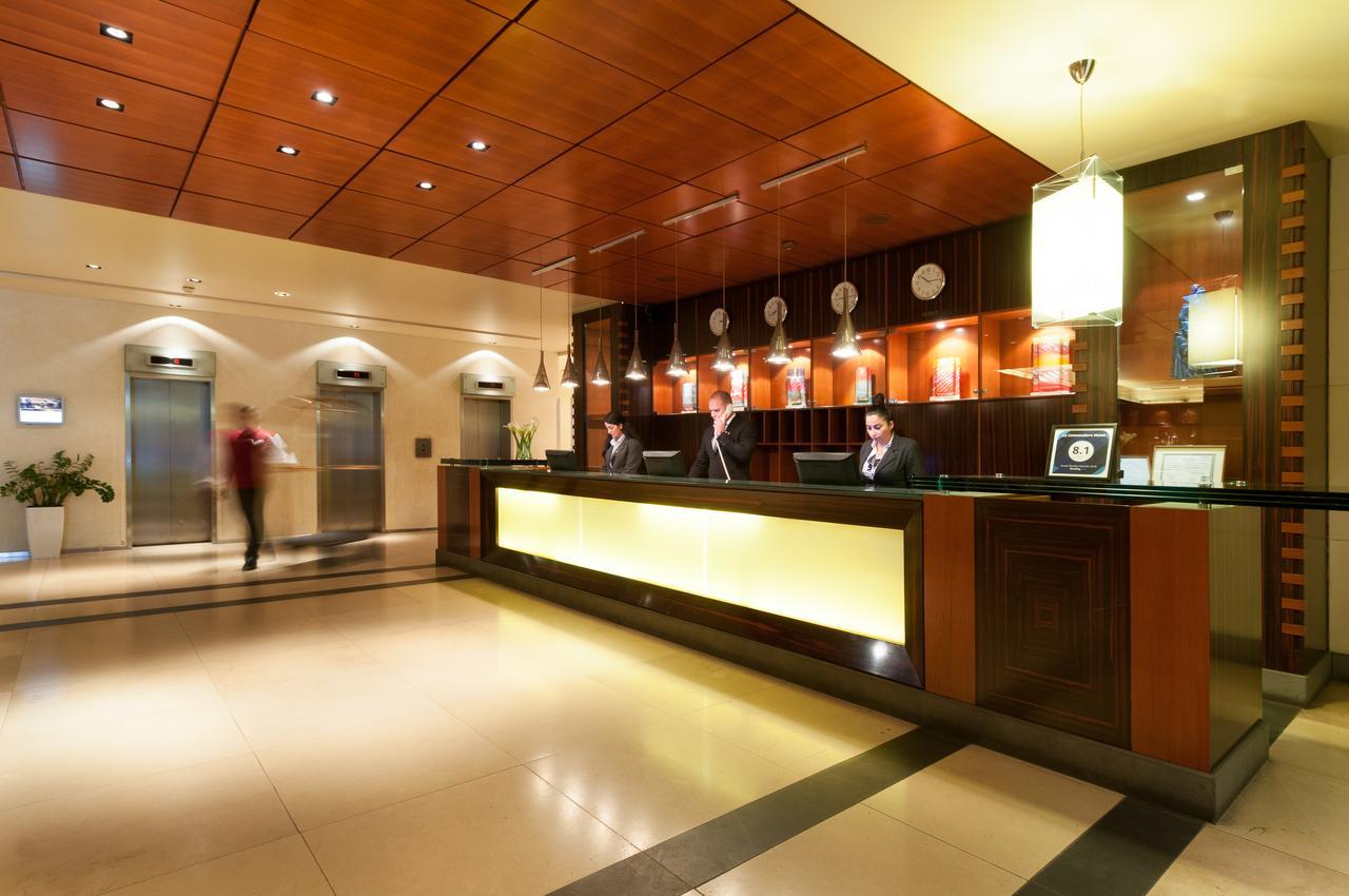 Le Commodore Hotel Бейрут Экстерьер фото